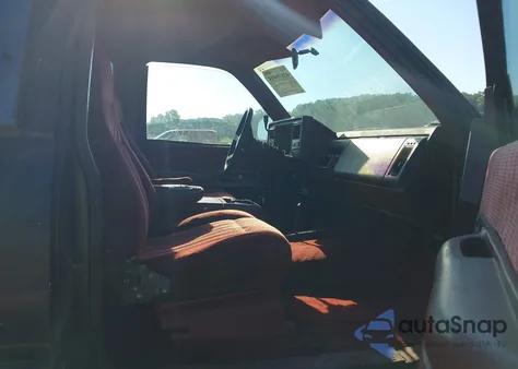 1994 Chevrolet Gmt-400 K1500 из США, поврежденный, VIN 2GCEK19K0R1218368